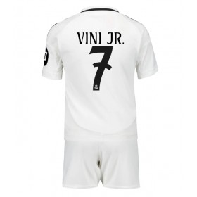 Dětský fotbalový dres Real Madrid Vinicius Junior #7 2024-25 Domácí Krátký Rukáv (+ trenýrky)